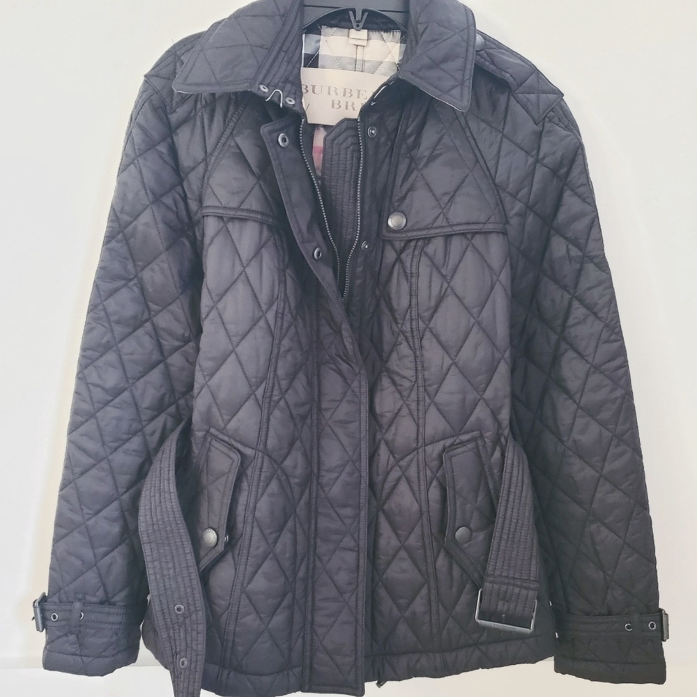 Burberry Finsbridge Black Quilted Belted Jacket